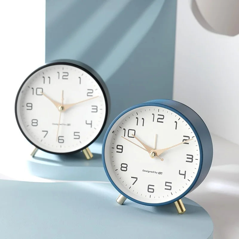 Scandinavian Metal and Glass Table Clock – Silent Seconds, Compact Design
