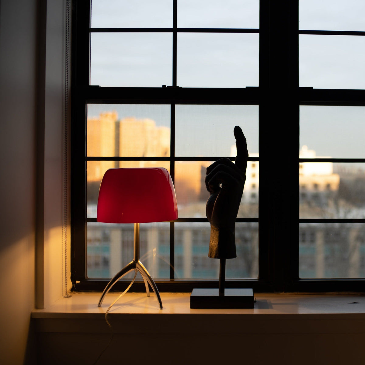 Dome Shade Table Lamp – Elegant Tripod Frame