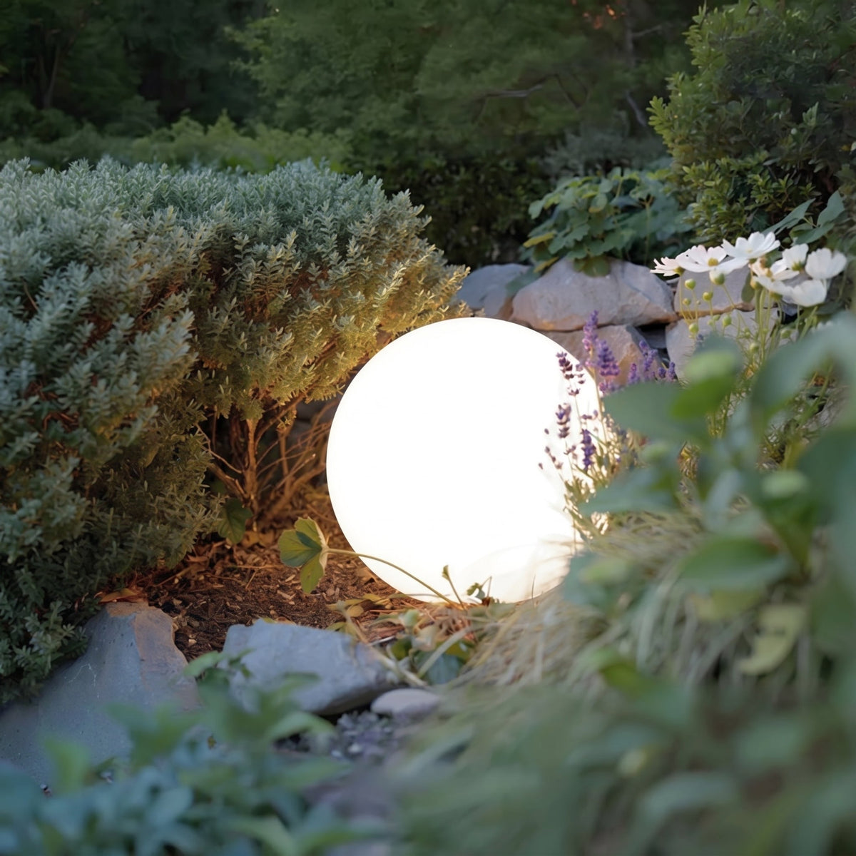 Solar Garden Orb – Wireless Outdoor Light