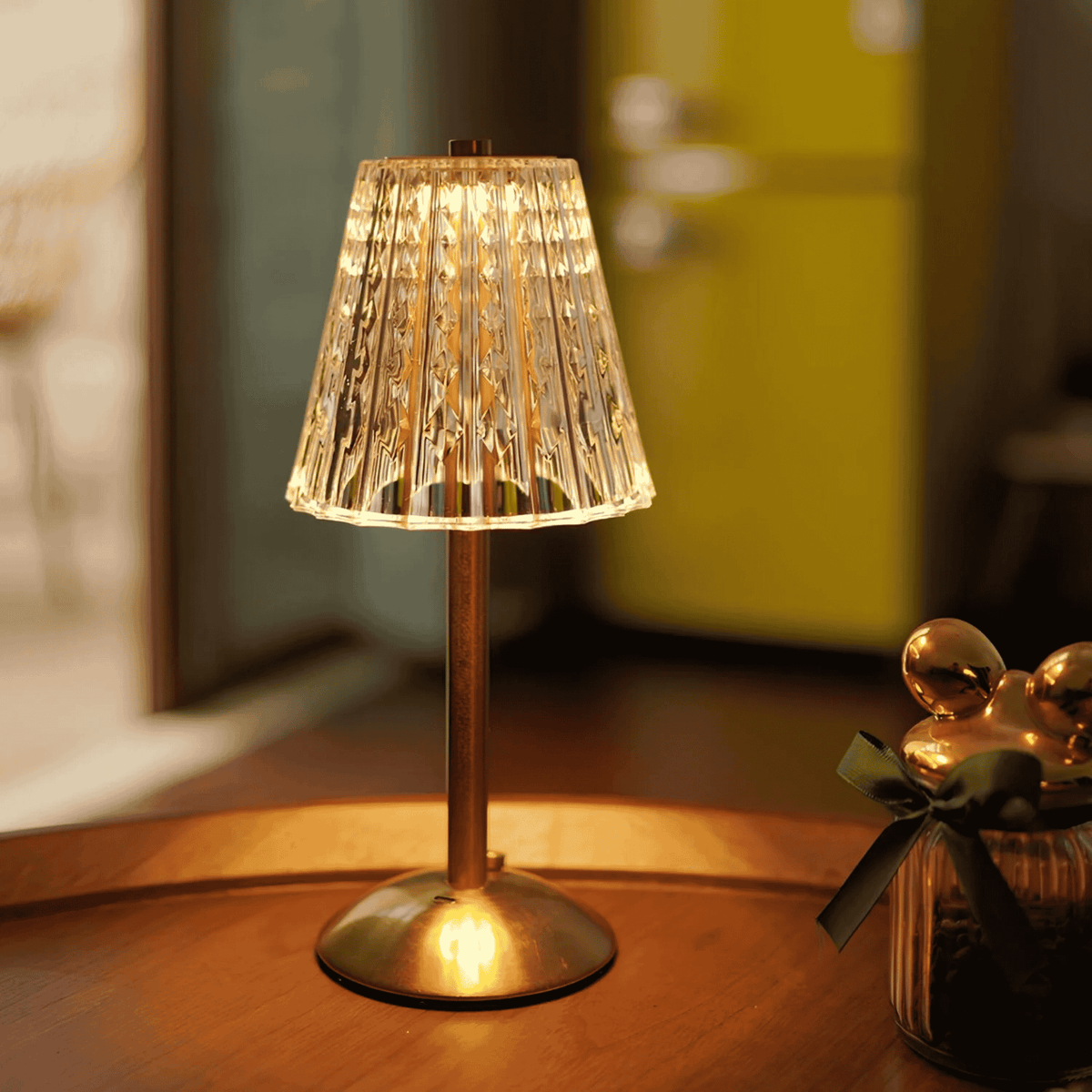 Rechargeable Cordless Table Lamp – Crystal Shade with Dimmable Touch Control