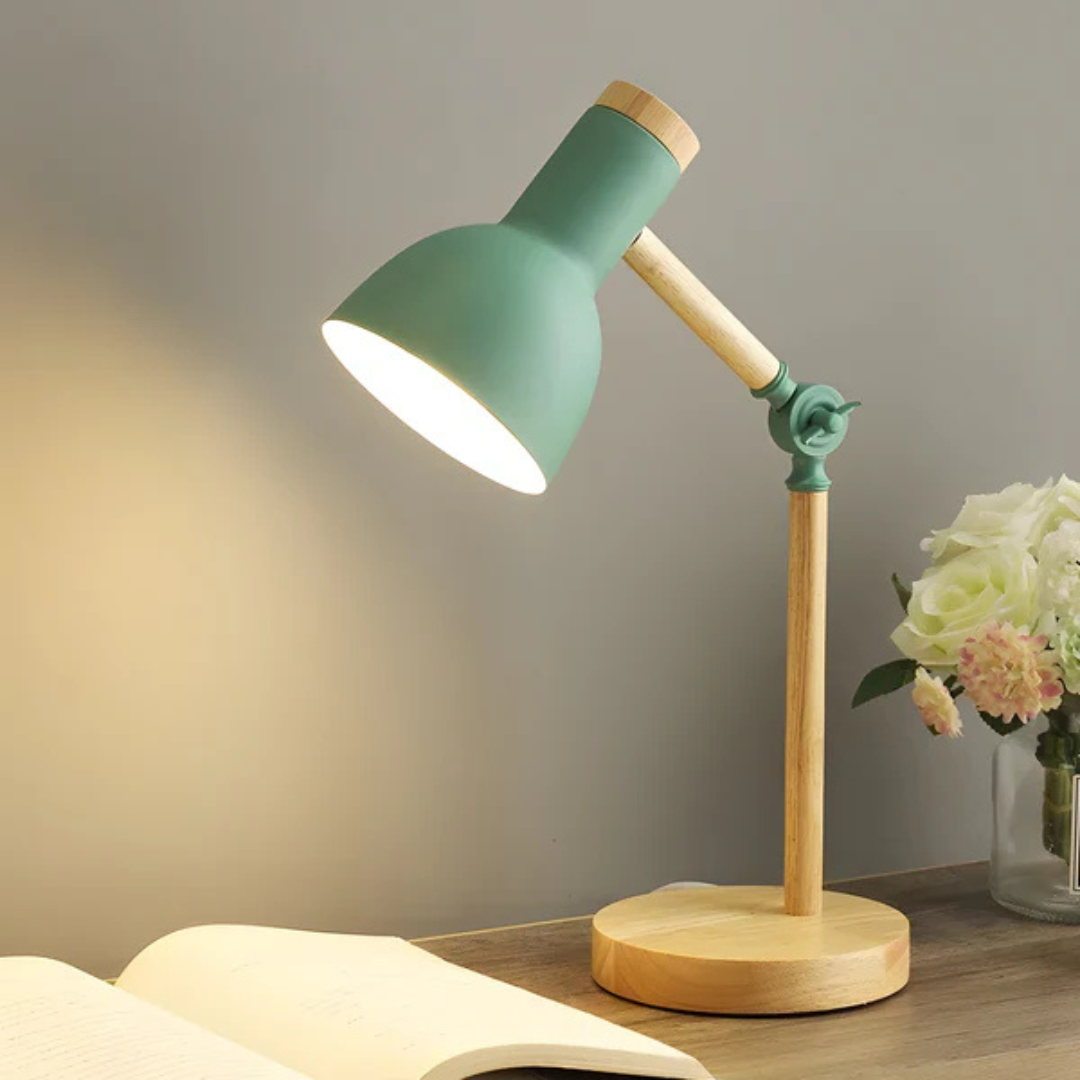 Adjustable Wood and Metal Table Lamp – Modern Design with Flexible Lighting