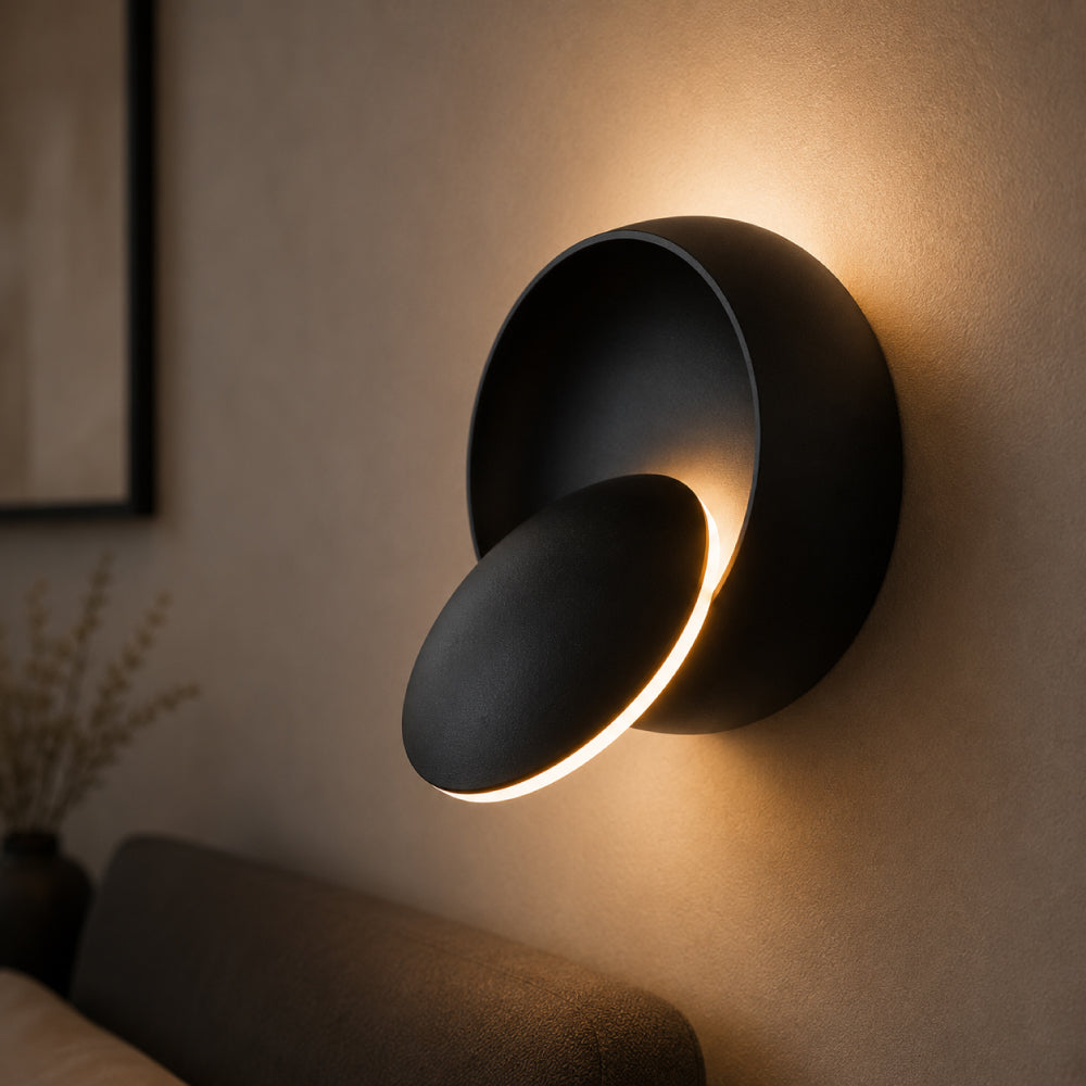 Minimalist Aluminum Wall Light – 350° Swivel Design with Flexible Lighting