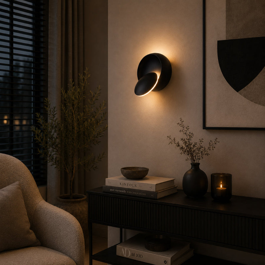 Minimalist Aluminum Wall Light – 350° Swivel Design with Flexible Lighting