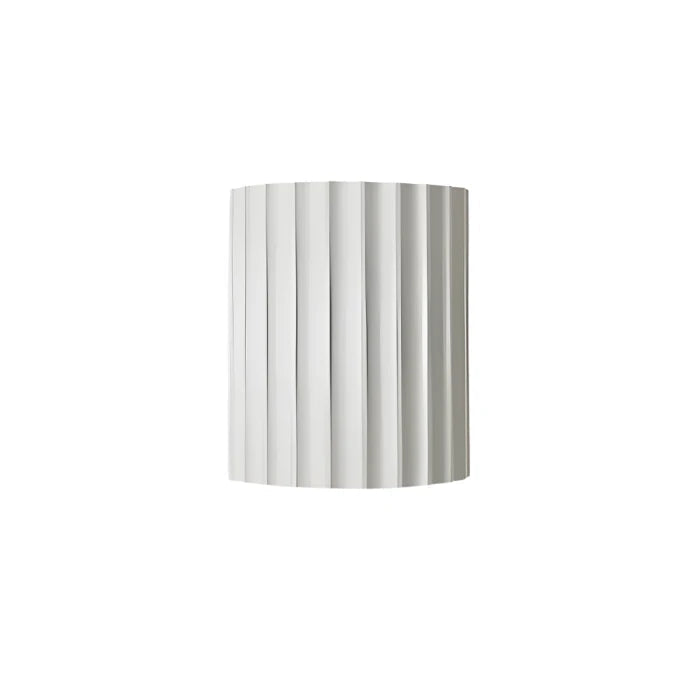 Minimalist Resin Wall Light – Sculptural Design with Soft, Energy-Saving Light