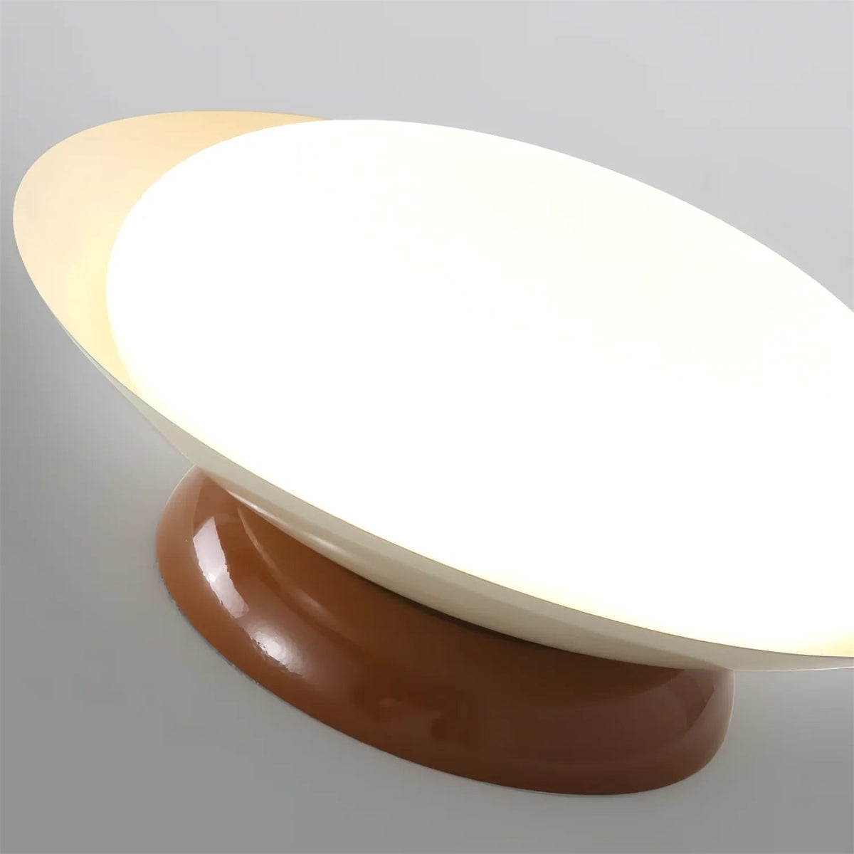 Modern Ceiling Light with Frosted Dome – Elegant Lighting for Stylish Interiors