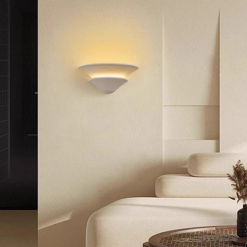 Modern Plaster Wall Light – Elegant Light Design