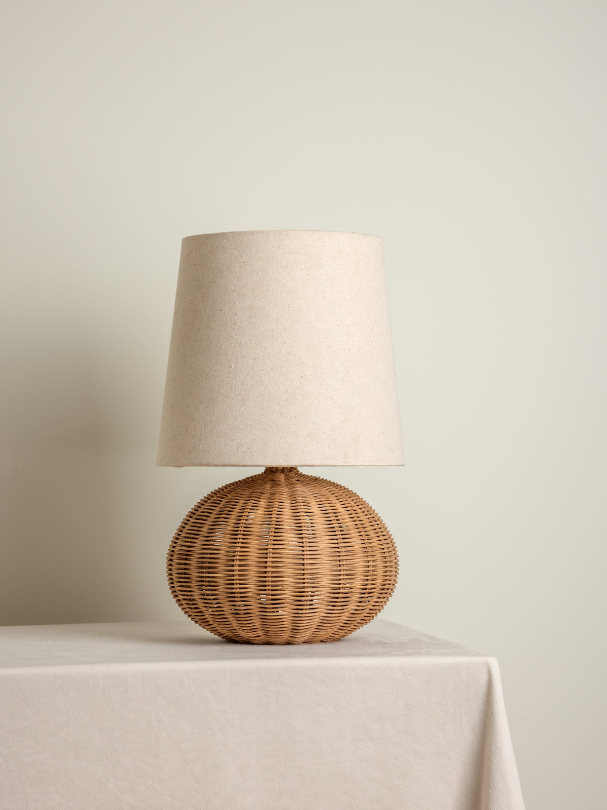 Rattan Table Lamp – Globe Base with Natural Linen Shade