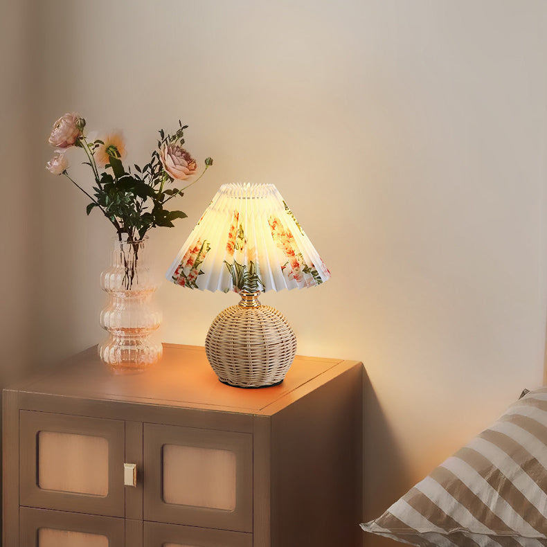 Rattan Table Lamp – Rattan and Fabric, Dimmable and Adjustable
