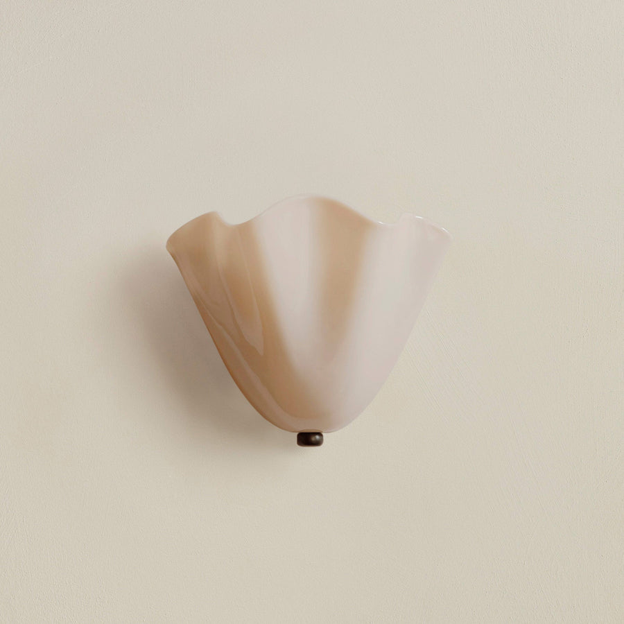 Retro Colored Glass Wall Light – Shell Design