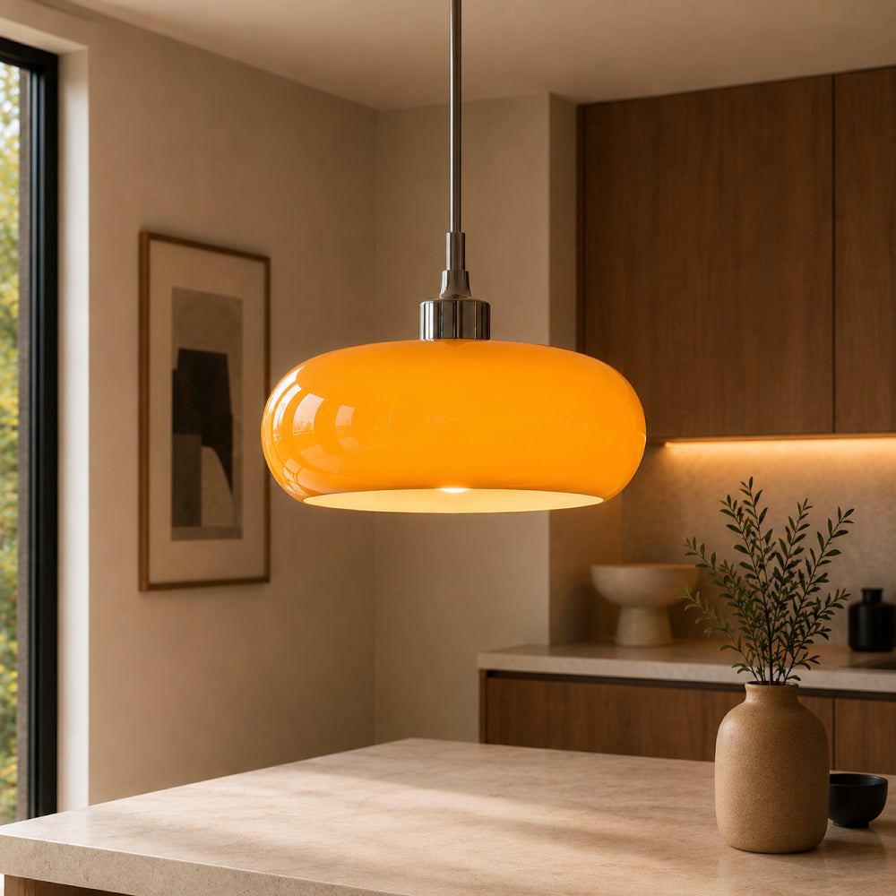 Retro Pendant Light – Elegant Glass Design for the Dining Table
