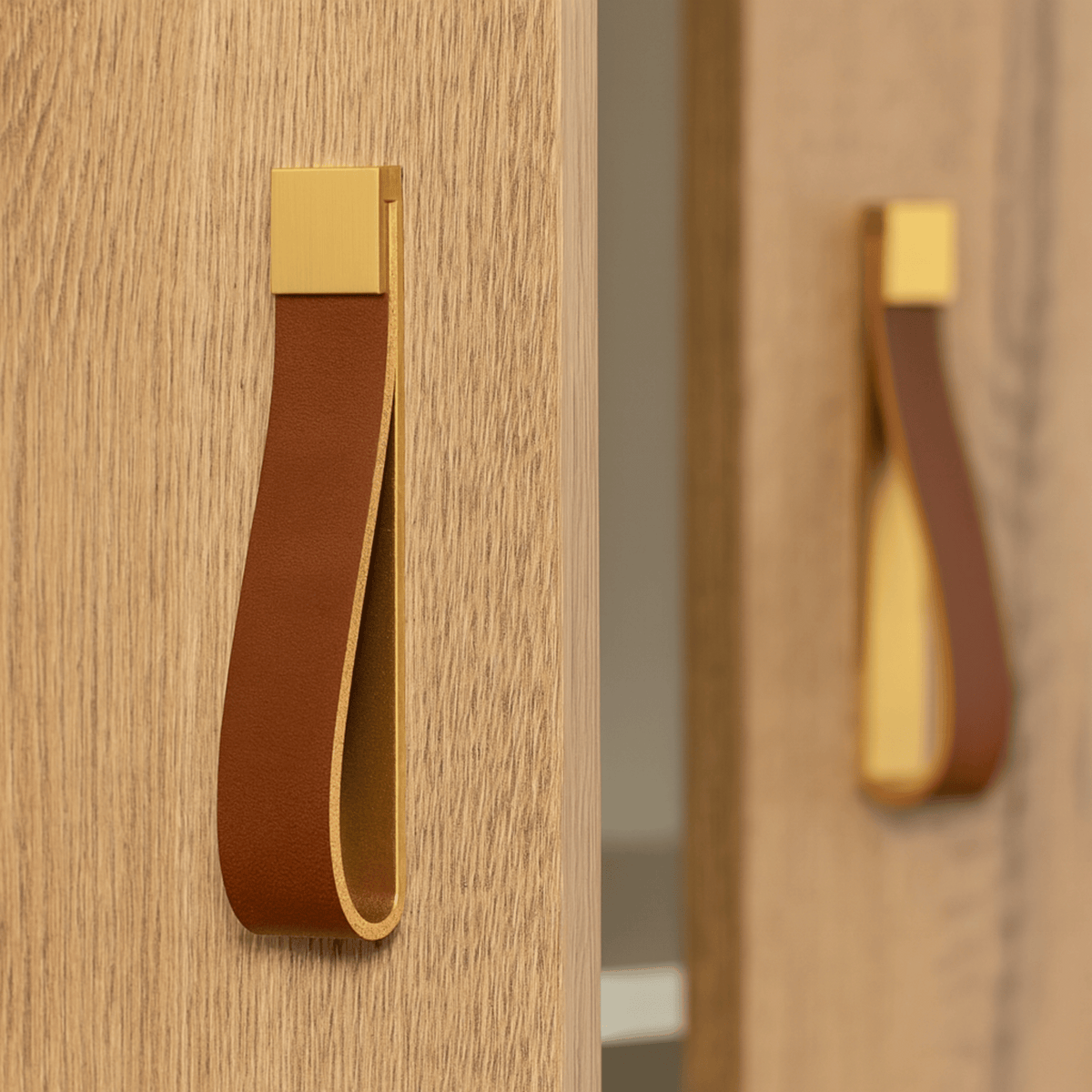 Zinc Alloy and Leather Cabinet Handle – Vintage Furniture Hardware