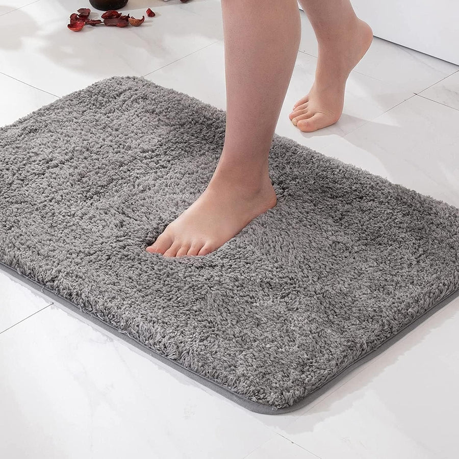 Non-Slip Microfiber Faux Fur Bath Rug – Highly Absorbent and Soft
