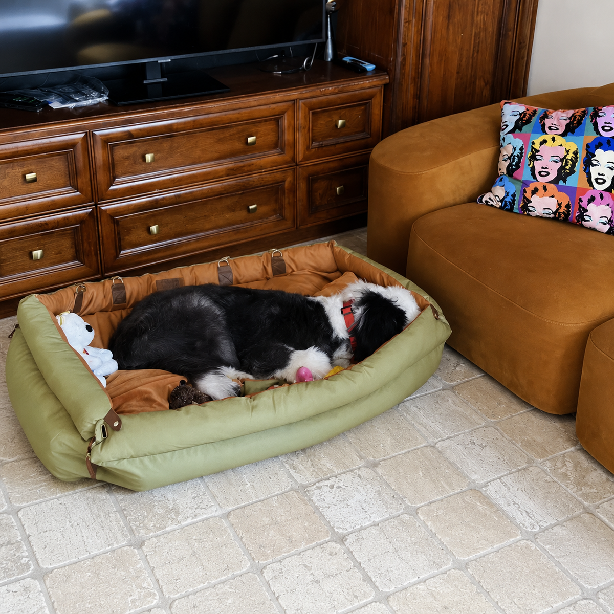Large Faux Leather Dog Car Seat – Non-Slip Base and Padded Comfort