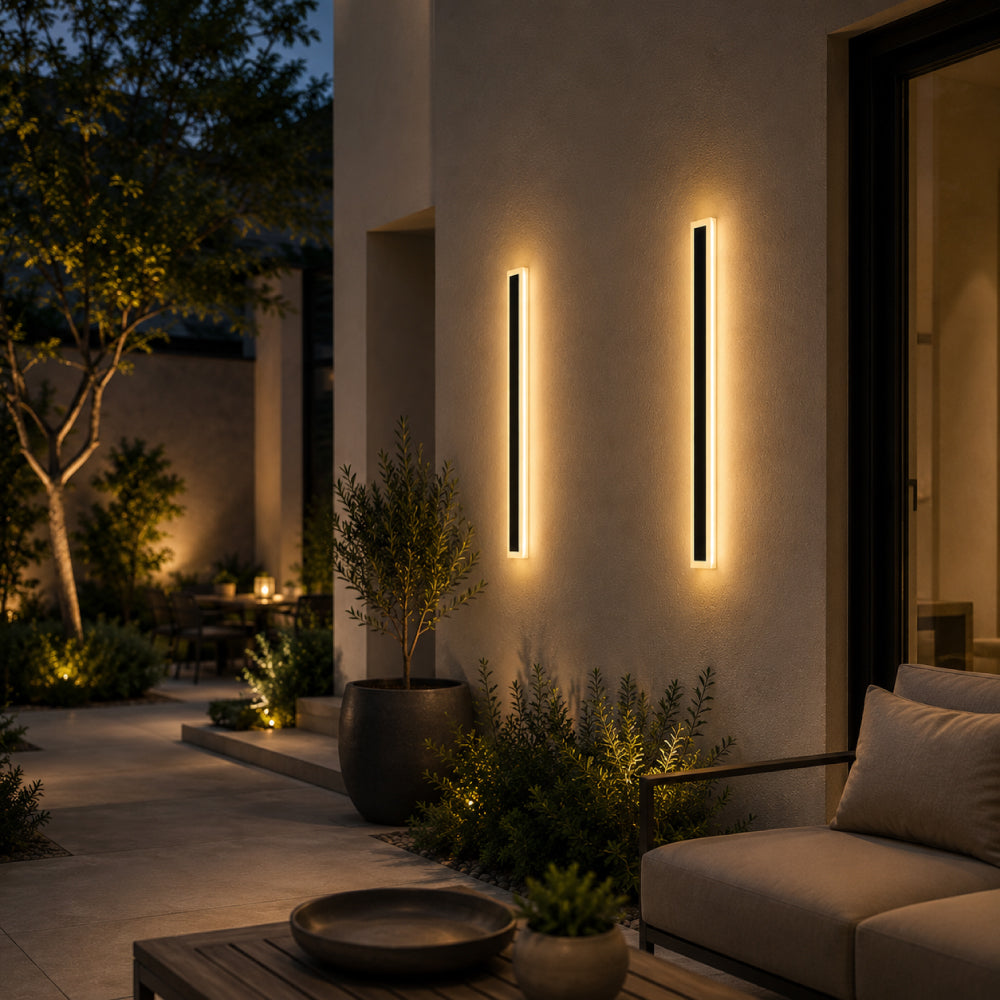 Outdoor Wall Light – Architectural Vertical Light Frame with Integrated LED