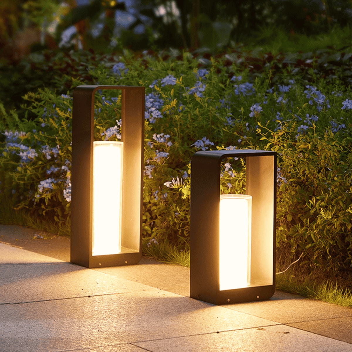 Aluminum Outdoor Light – Solar-Powered Lawn Lamp for Garden Lighting