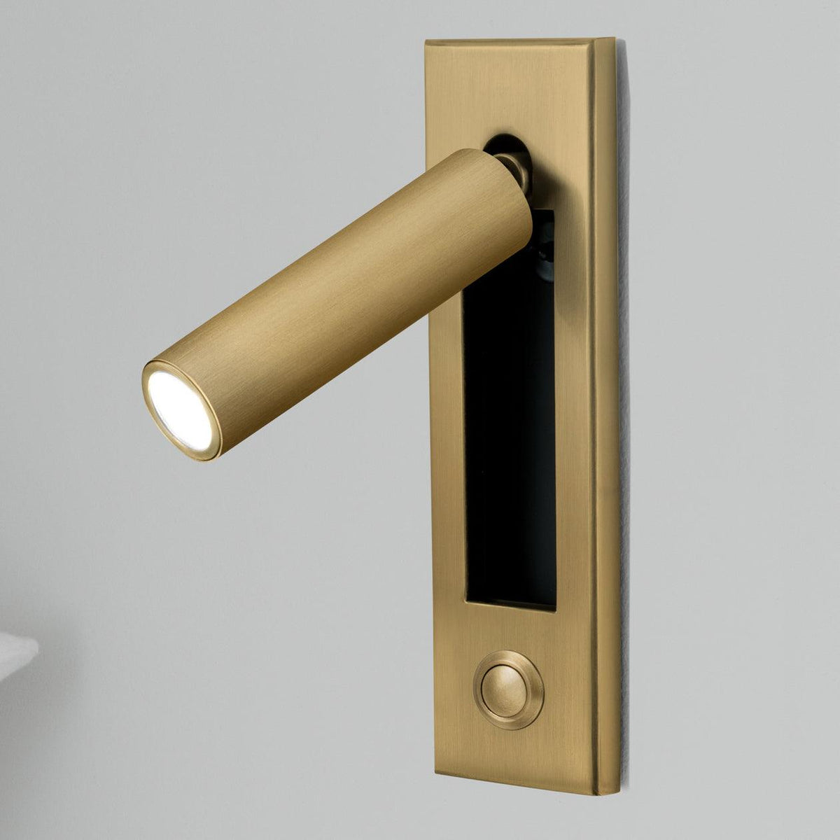 Bedroom Wall Light – Slim Design with Adjustable Lighting