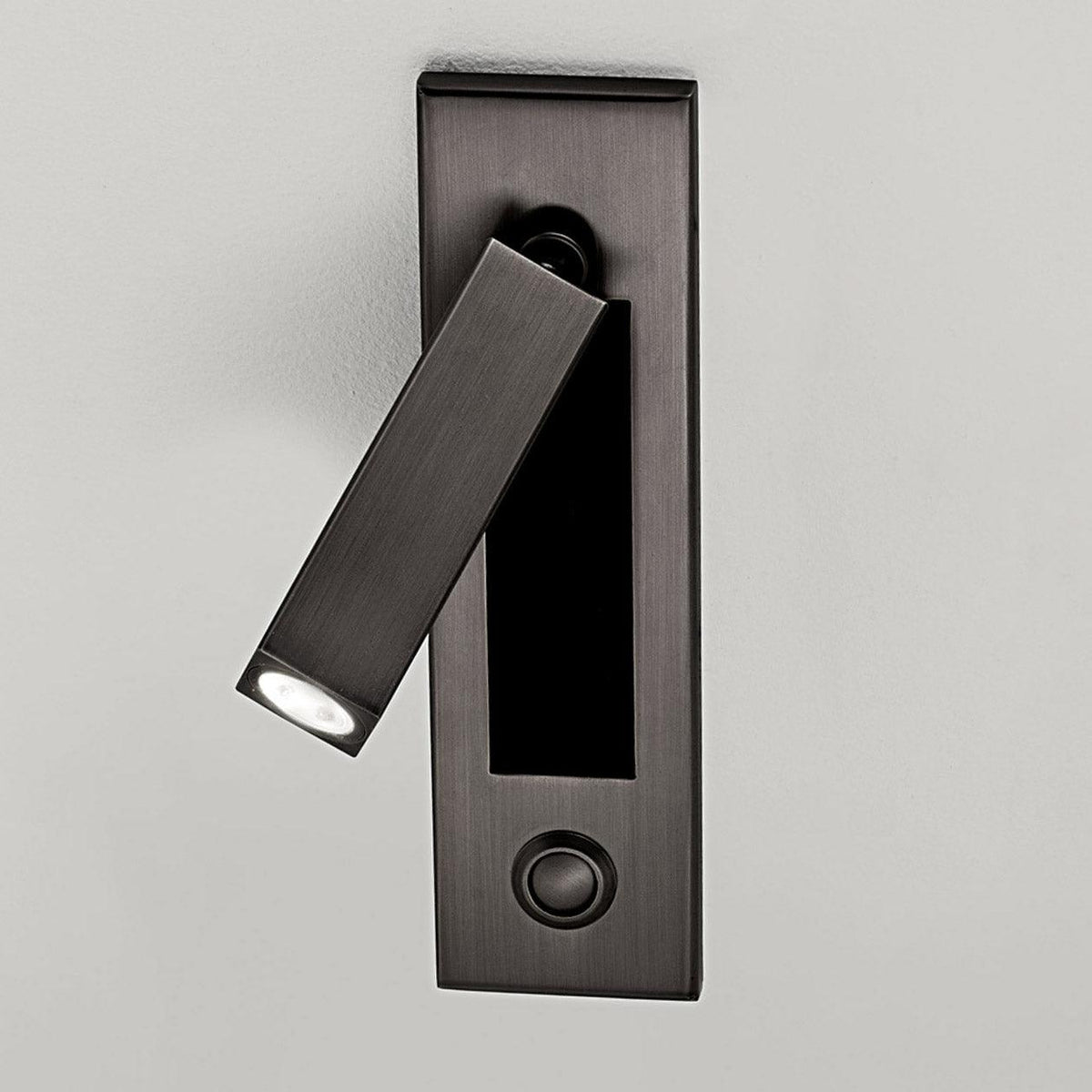 Bedroom Wall Light – Slim Design with Adjustable Lighting