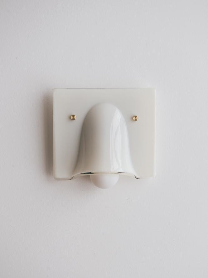 Colored Glass Wall Light – Bell-Shaped Shade with Brass Details