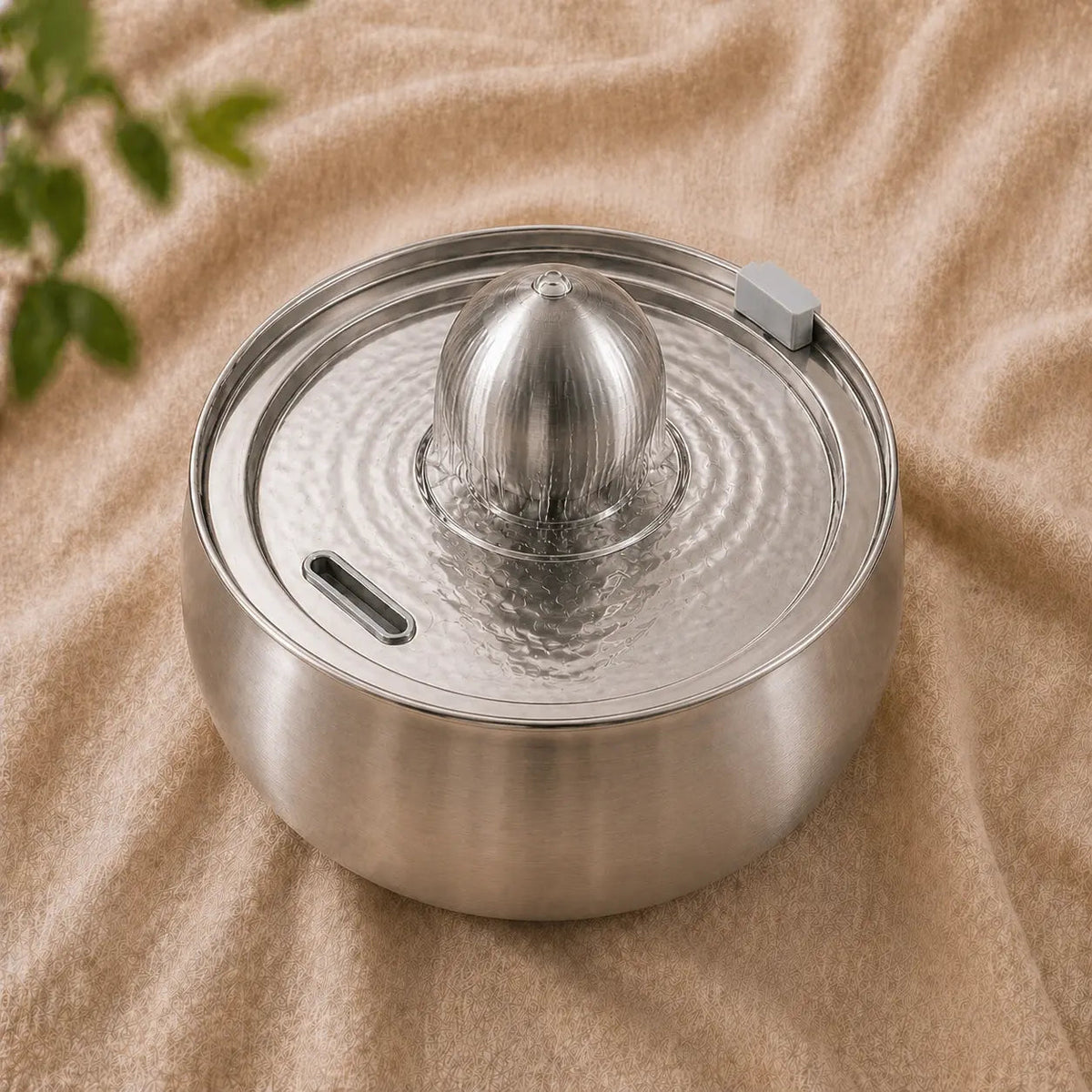 Stainless Steel Cat Water Fountain with 4L Capacity and Quiet Pump