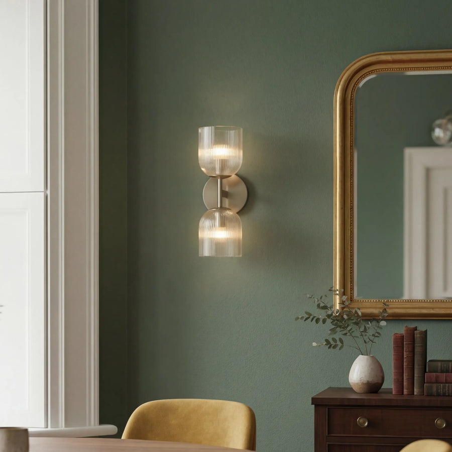 Vintage Ribbed Glass Wall Light – Elegant Brass Details for Living Rooms